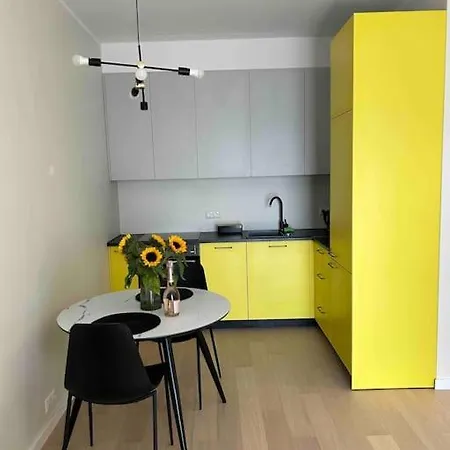 Apartment Haki *